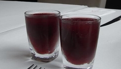 桑葚酒什么時(shí)候喝最好？桑葚酒一次喝多少合適？
